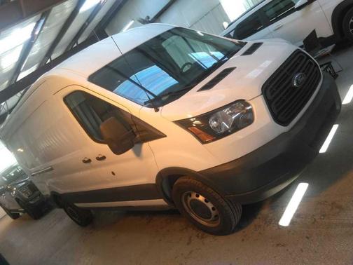 2018 Ford Transit-250 Base