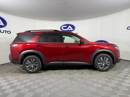 2024 Nissan Pathfinder SV 4WD