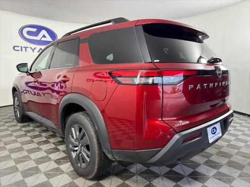 2024 Nissan Pathfinder SV 4WD