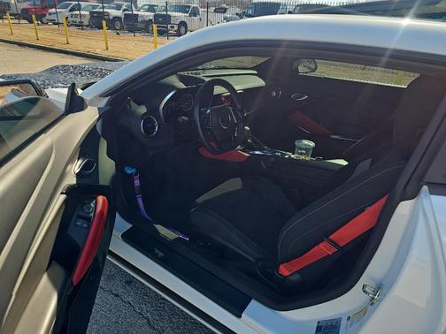 2024 Chevrolet Camaro 1LT