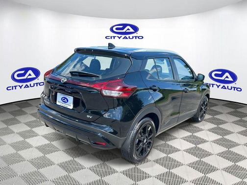 Super Black 2023 Nissan Kicks SV