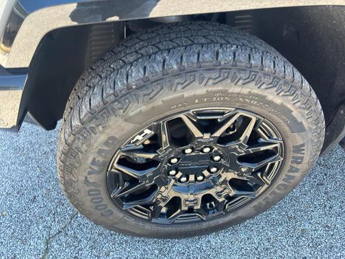 Meteorite Metallic (Grey) 2025 GMC HUMMER EV SUV 2X