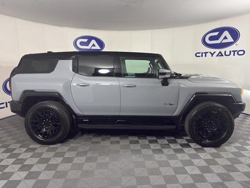 Meteorite Metallic (Grey) 2025 GMC HUMMER EV SUV 2X