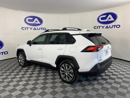 Super White 2019 Toyota RAV4 XLE Premium