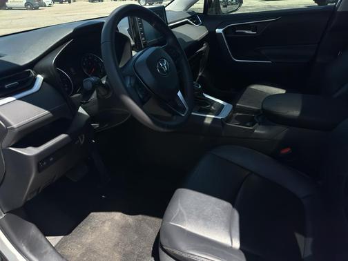 Super White 2019 Toyota RAV4 XLE Premium