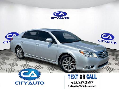 Classic Silver Metallic 2012 Toyota Avalon Limited