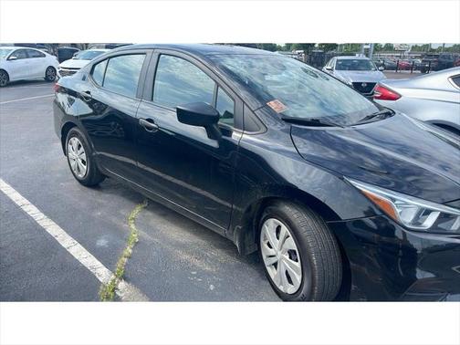 2021 Nissan Versa 1.6 S