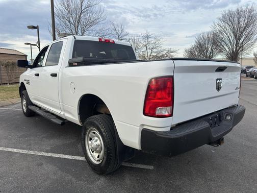 2018 RAM 2500 Tradesman Crew Cab 4x4 6'4' Box
