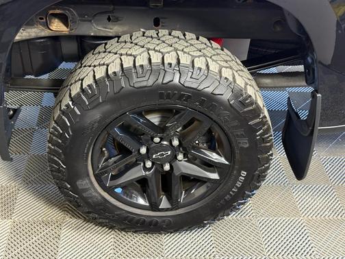 2020 Chevrolet Silverado 1500 Custom Trail Boss
