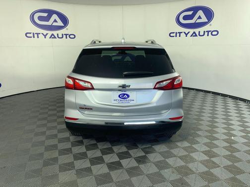 Silver Ice Metallic 2021 Chevrolet Equinox Premier w/1LZ