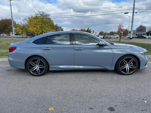2022 Honda Accord Touring 2.0T