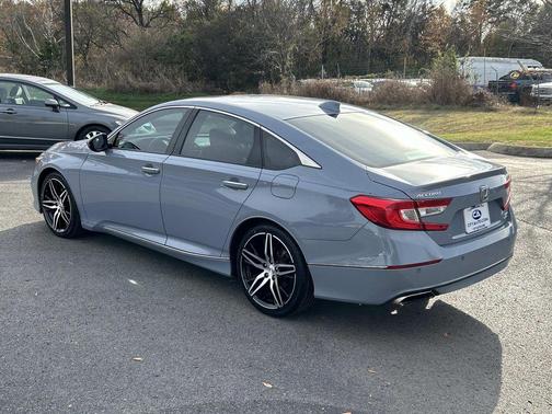 2022 Honda Accord Touring 2.0T