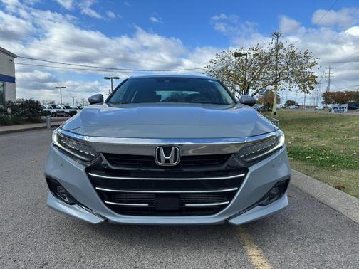 2022 Honda Accord Touring 2.0T