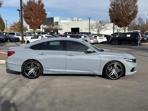 2022 Honda Accord Touring 2.0T