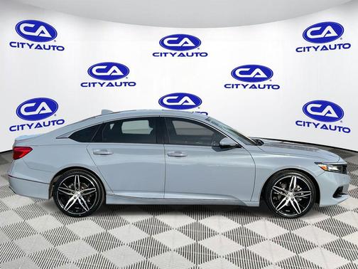 2022 Honda Accord Touring 2.0T