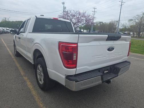 Oxford White 2021 Ford F-150 XLT