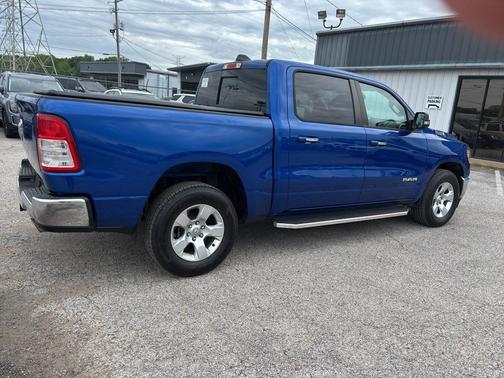 Blue Streak Pearlcoat 2019 RAM 1500 Big Horn