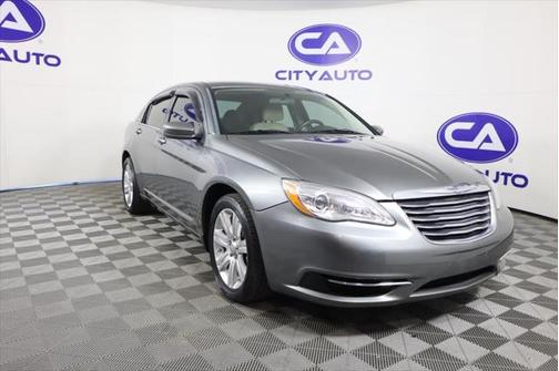 2012 Chrysler 200 Touring