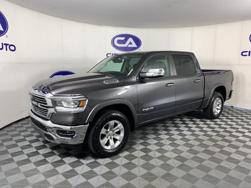 Granite Crystal Metallic Clearcoat 2019 RAM 1500 Laramie
