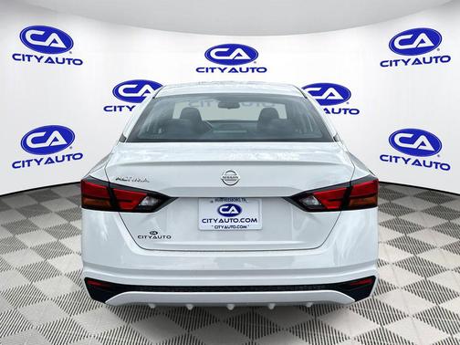 2022 Nissan Altima S FWD