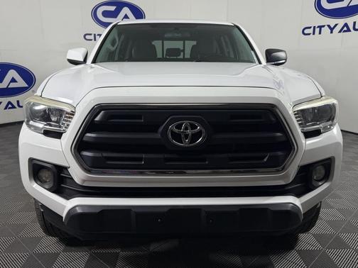 2016 Toyota Tacoma SR5