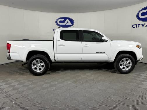 2016 Toyota Tacoma SR5