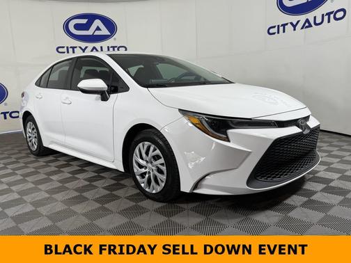 2022 Toyota Corolla LE