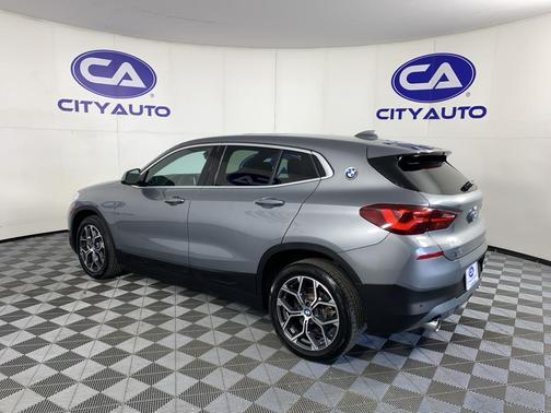 Skyscraper Grey Metallic 2023 BMW X2 sDrive28i