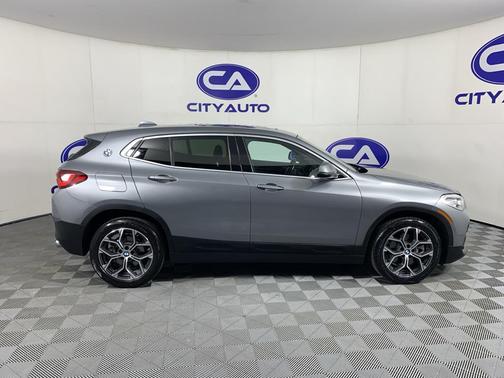 Skyscraper Grey Metallic 2023 BMW X2 sDrive28i