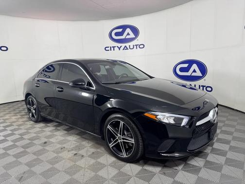 2022 Mercedes-Benz A-Class A220