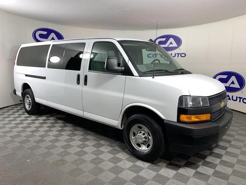2023 Chevrolet Express 3500 RWD 3500 Extended Wheelbase LS