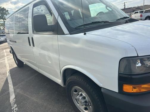 2023 Chevrolet Express 3500 RWD 3500 Extended Wheelbase LS