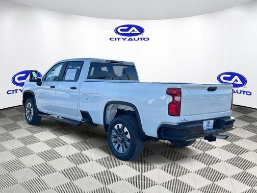2022 Chevrolet Silverado 2500 Custom