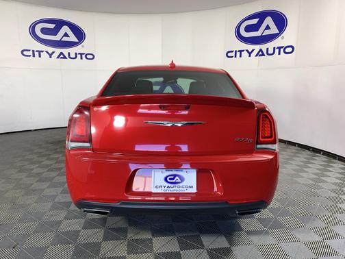 2015 Chrysler 300 S