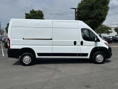 Bright White Clearcoat 2023 RAM ProMaster 2500 High Roof