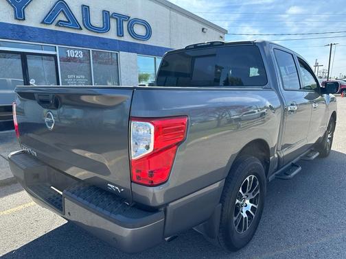 Gun Metallic 2021 Nissan Titan SV