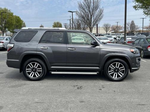 2018 Toyota 4Runner SR5 Premium