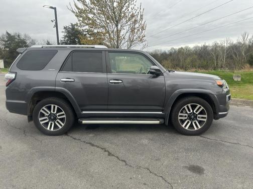 2018 Toyota 4Runner SR5 Premium