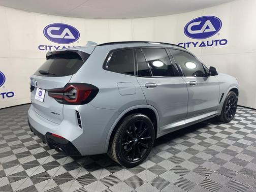 2023 BMW X3 sDrive30i