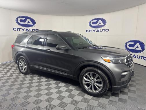 Magnetic Metallic 2020 Ford Explorer XLT