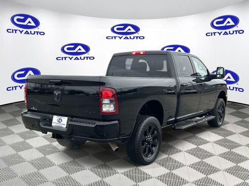 2024 RAM 2500 Big Horn Crew Cab 4x4 6'4' Box