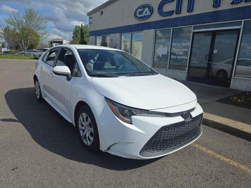 Super White 2020 Toyota Corolla LE