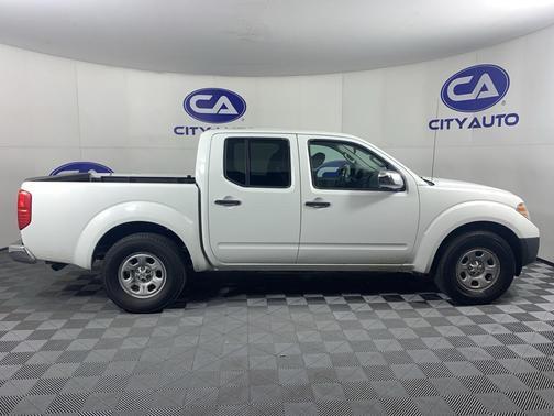 2015 Nissan Frontier S