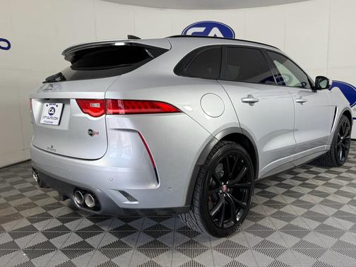 2020 Jaguar F-PACE SVR P550 AWD Automatic