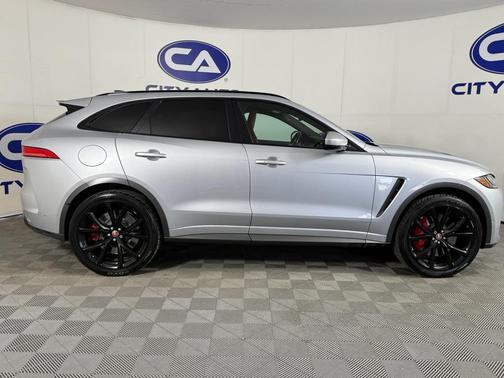 2020 Jaguar F-PACE SVR P550 AWD Automatic