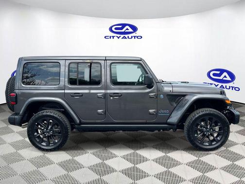 Granite Crystal Metallic Clearcoat 2025 Jeep Wrangler 4xe Base