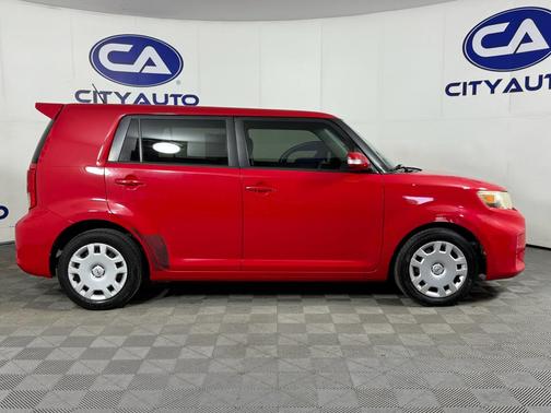 2013 Scion xB 10 Series