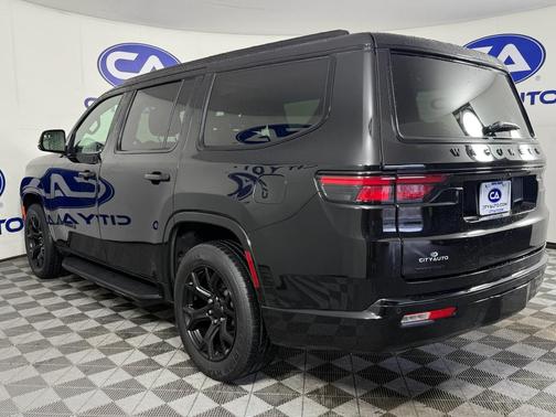 2023 Jeep Wagoneer Series II Carbide 4x4