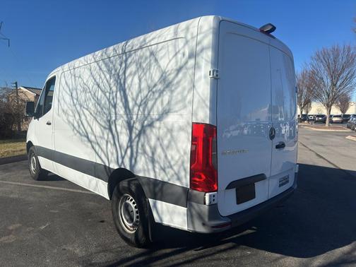 2022 Mercedes-Benz Sprinter 1500 Standard Roof I4