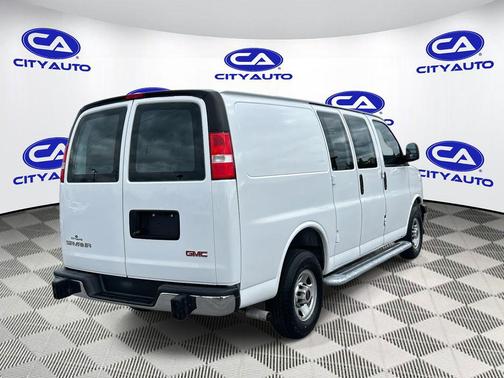 2023 GMC Savana 2500 Work Van